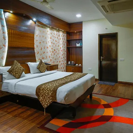 Townhouse Oak The Sapphire Comfort Hotel Madgaon Exterior photo
